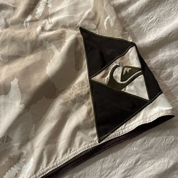 Quicksilver Board Trunks - Picture 2 of 12